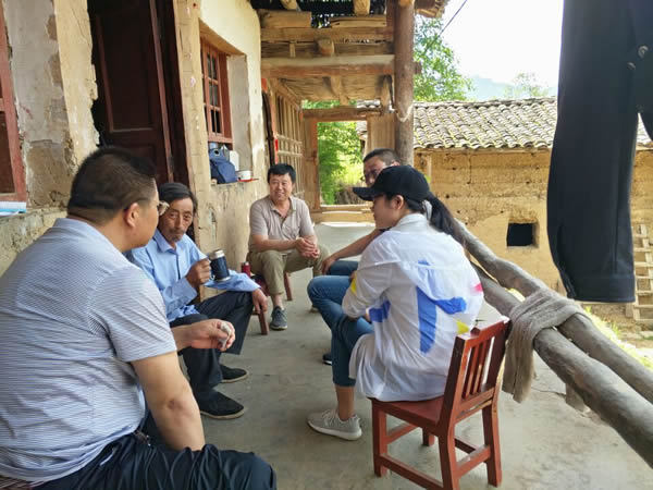 結(jié)對幫扶入戶 助力脫貧攻堅(jiān)