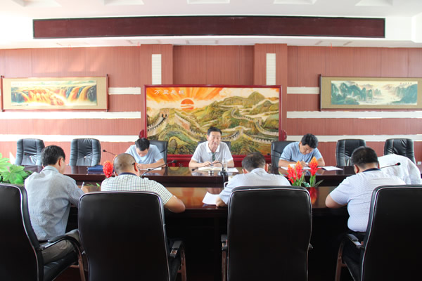 市交通運(yùn)輸局黨組書(shū)記、局長(zhǎng)馬潤(rùn)同志對(duì)隴運(yùn)集團(tuán)公司全面從嚴(yán)治黨及黨風(fēng)廉政建設(shè)進(jìn)行專(zhuān)題調(diào)研