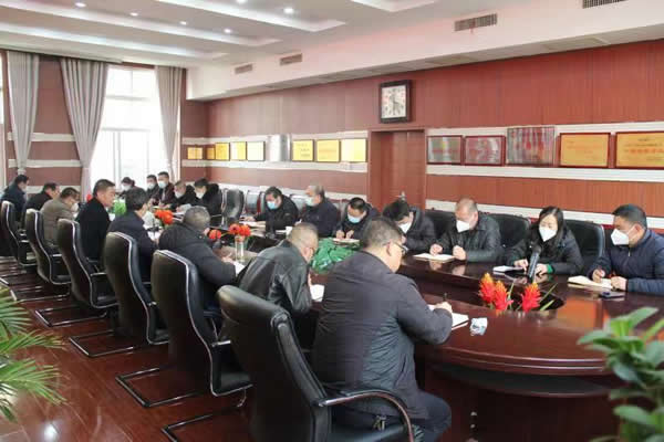 隴運(yùn)集團(tuán)公司黨委召開理論中心組集中學(xué)習(xí)暨黨委(擴(kuò)大)會議